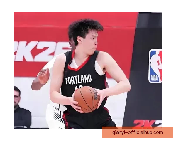 杨瀚森17+11回暖表现不敌猛龙混音34分逆转仍落败
